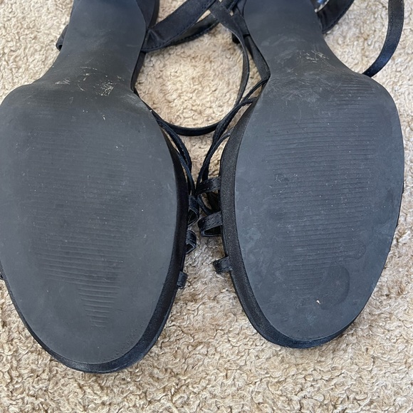 Mudd Black Satin Strappy Dress Sandals - Picture 5 of 7
